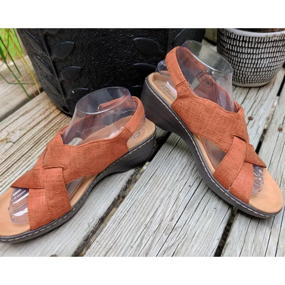 Clarks Collection Merliah Echo Sandals Brown Rust 8.5 Strappy Wedge Foam Footbed